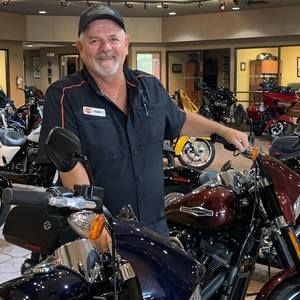 Meet your Posher, Tony